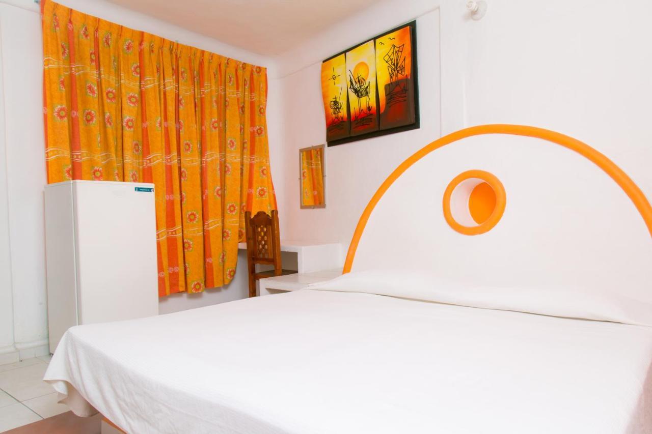Hotel Acapulco Buitenkant foto